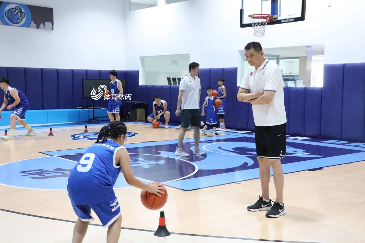 青少年篮球爱好者综合训练方案_1
